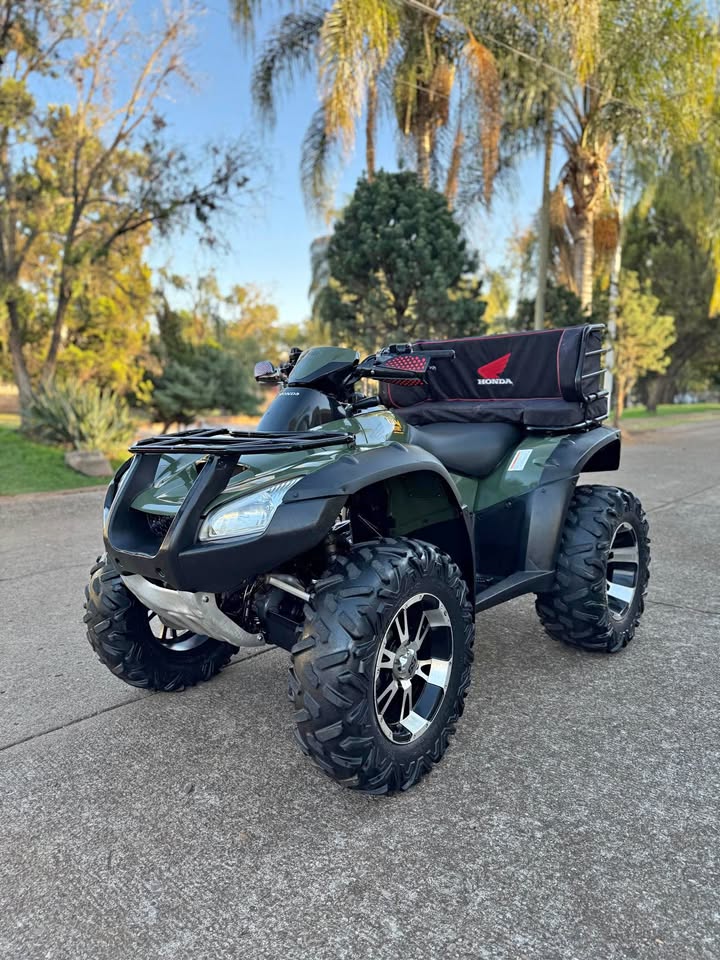 2006 IMPECABLE HONDA RINCON 650 4x4 legalizada bien conservada