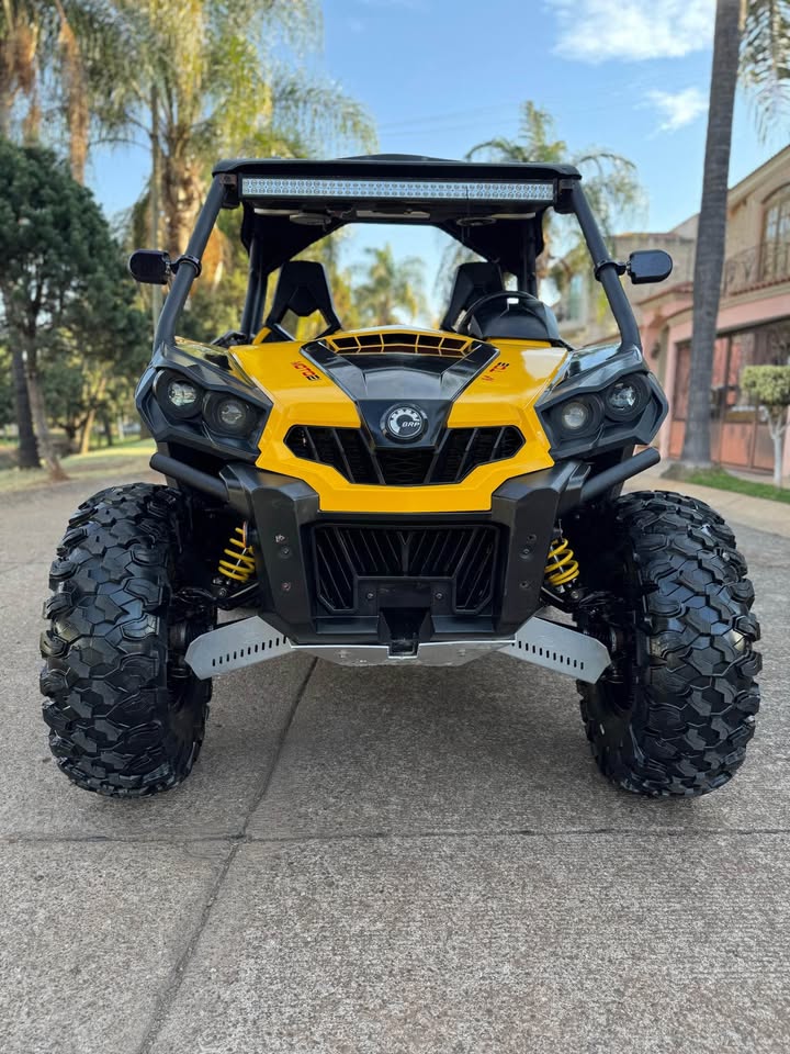 2012 IMPECABLE CAN AM COMMANDER 1000 factura original 400 hrs equipadA - Imagen 12
