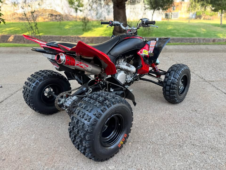 2011 BONITA YAMAHA YFZ 450 R EDICIÓN especial llantas maxxis agencia - Imagen 7