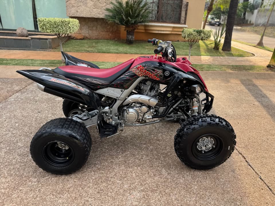 2013 IMPECABLE YAMAHA RAPTOR 700 R ediciÓn especial de cochera - Imagen 9