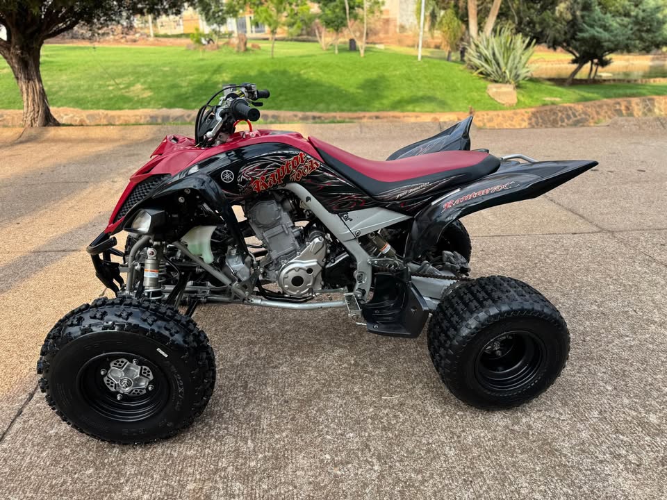 2013 IMPECABLE YAMAHA RAPTOR 700 R ediciÓn especial de cochera - Imagen 16