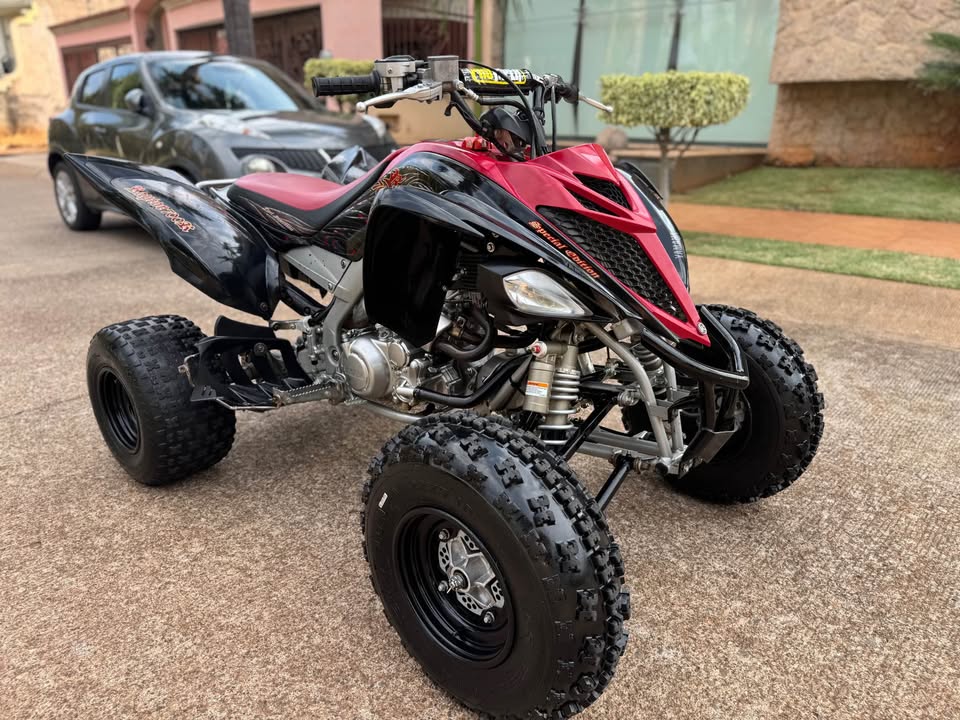 2013 IMPECABLE YAMAHA RAPTOR 700 R ediciÓn especial de cochera - Imagen 6
