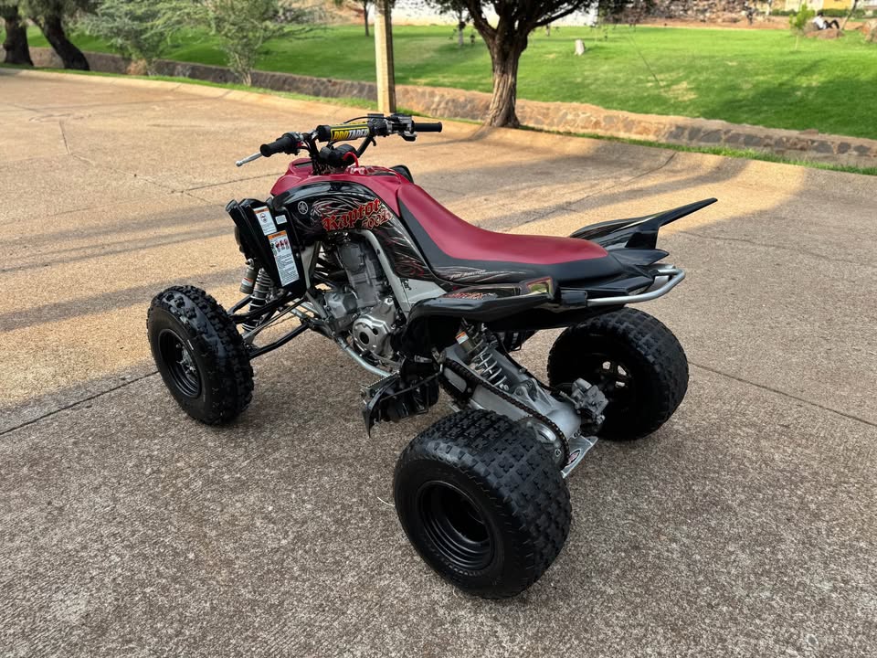 2013 IMPECABLE YAMAHA RAPTOR 700 R ediciÓn especial de cochera - Imagen 12