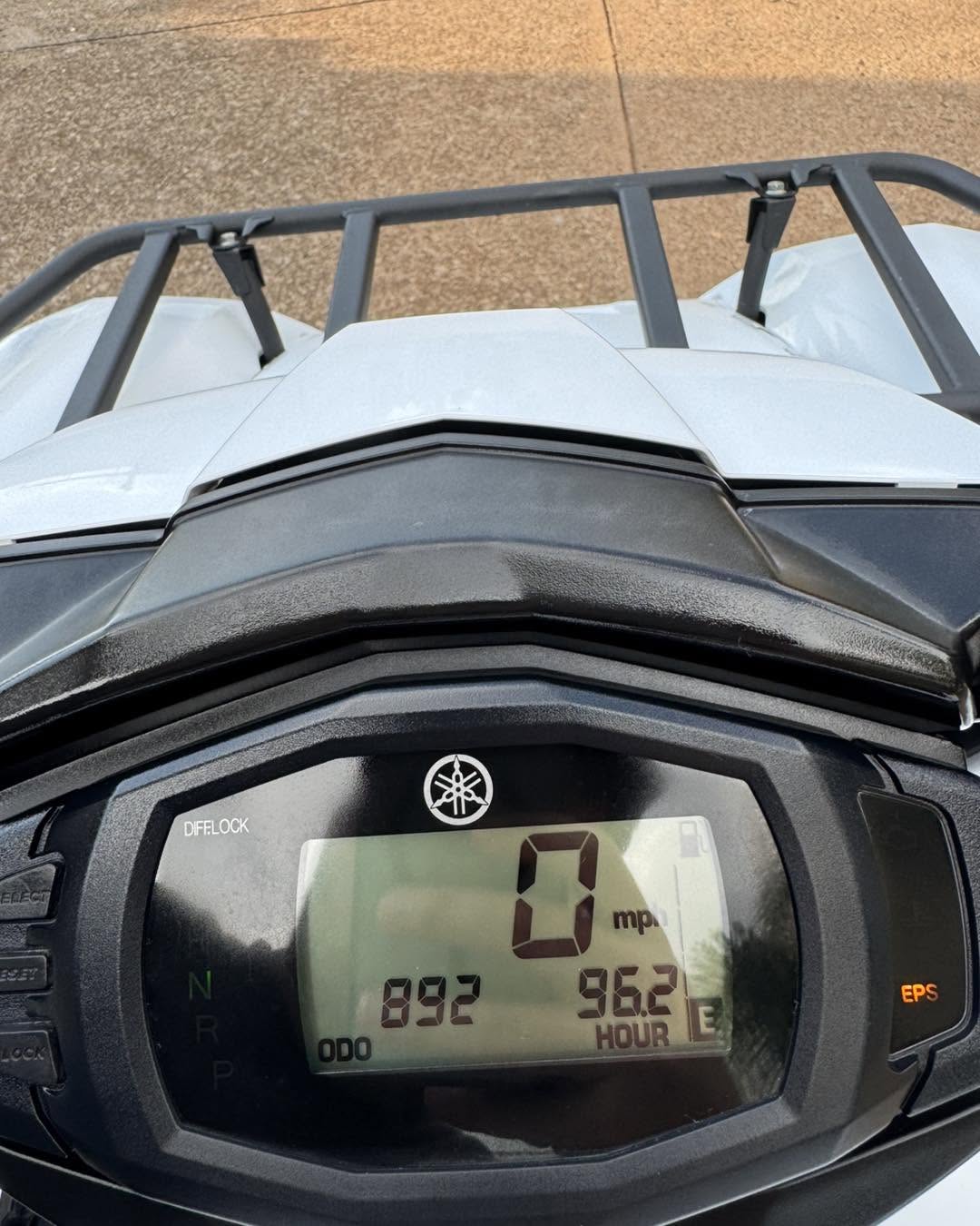 Seminueva Yamaha Grizzly 700 EPS 2017 90 Horas 890 Millas Reestrenala. - Imagen 7