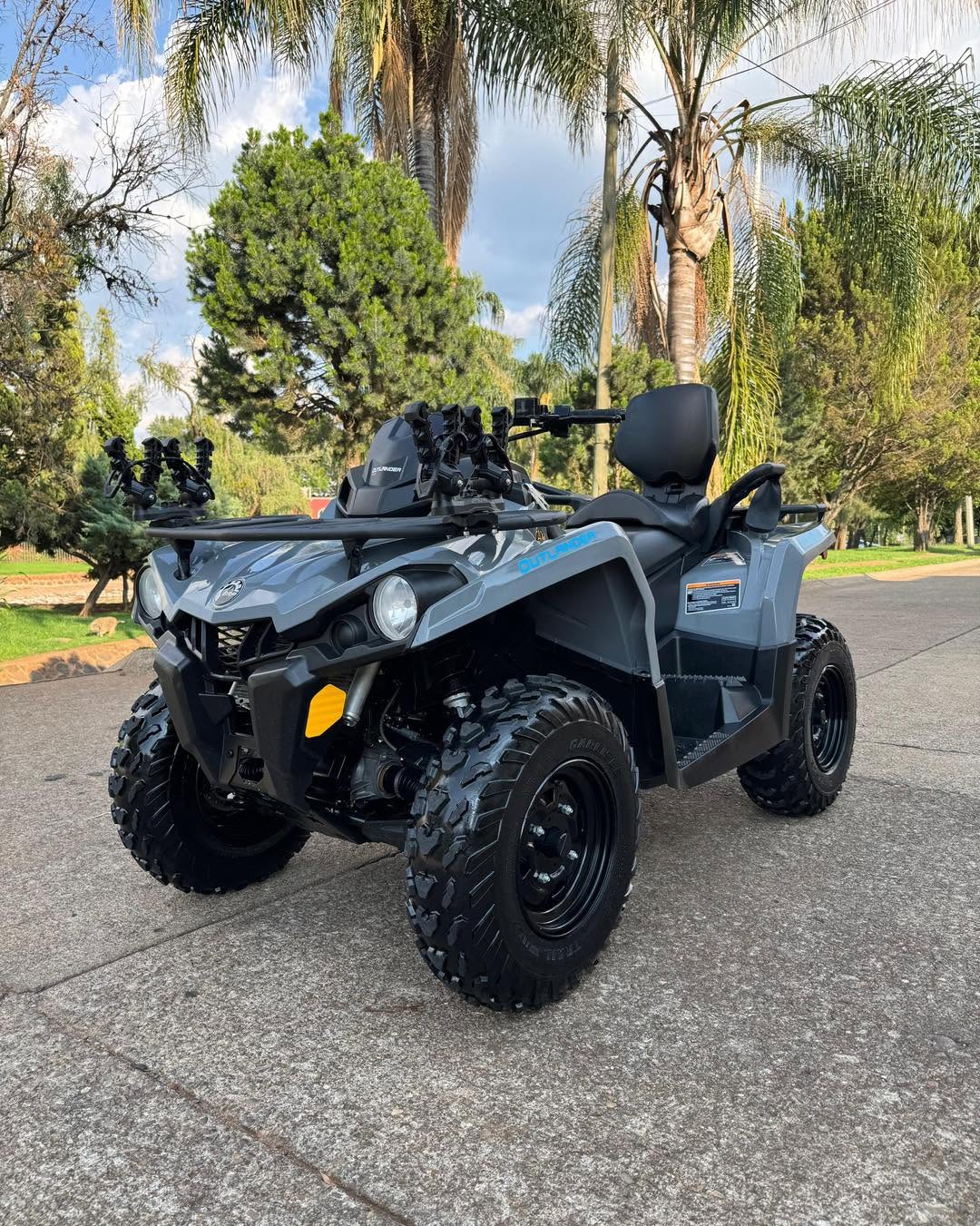 Seminueva Can Am Outlander 450 Max 2021 Dirección asistida (Dps) 1000 millas 100 Horas