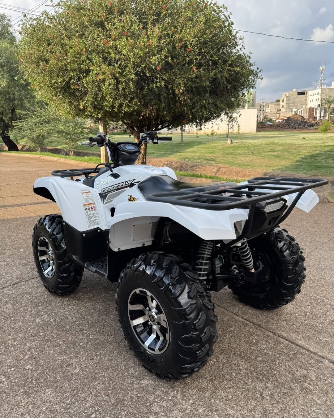 Seminueva Yamaha Grizzly 700 EPS 2017 90 Horas 890 Millas Reestrenala. - Imagen 12