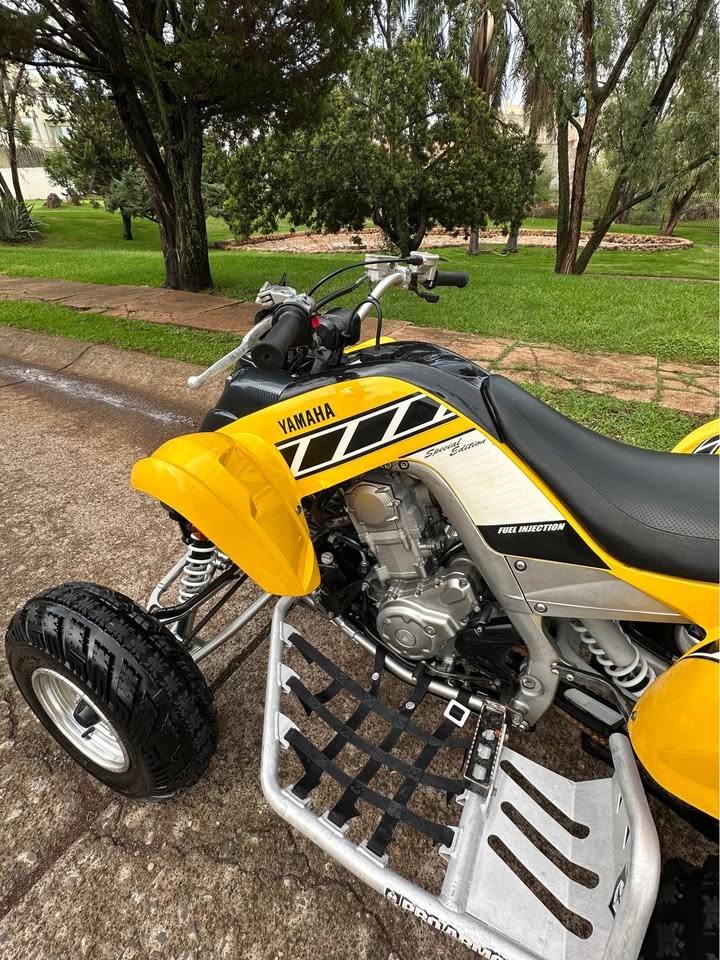 2006 FLAMANTE YAMAHA RAPTOR 700 edition especial recien llegada - Imagen 4