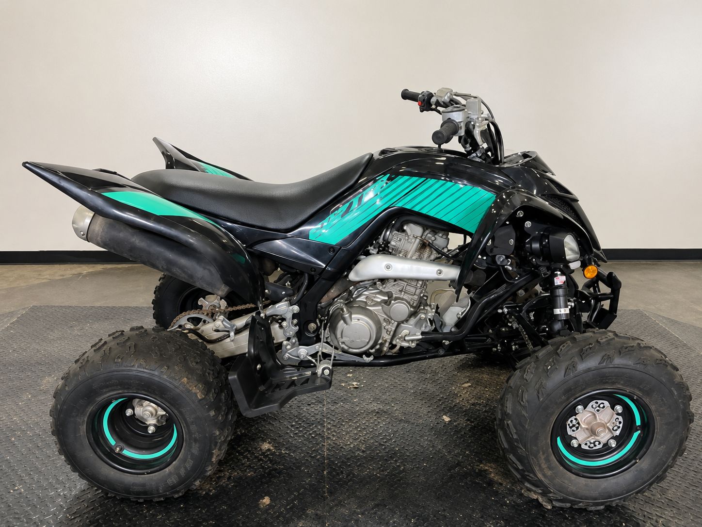 YAMAHA RAPTOR 700 2024 - Imagen 6