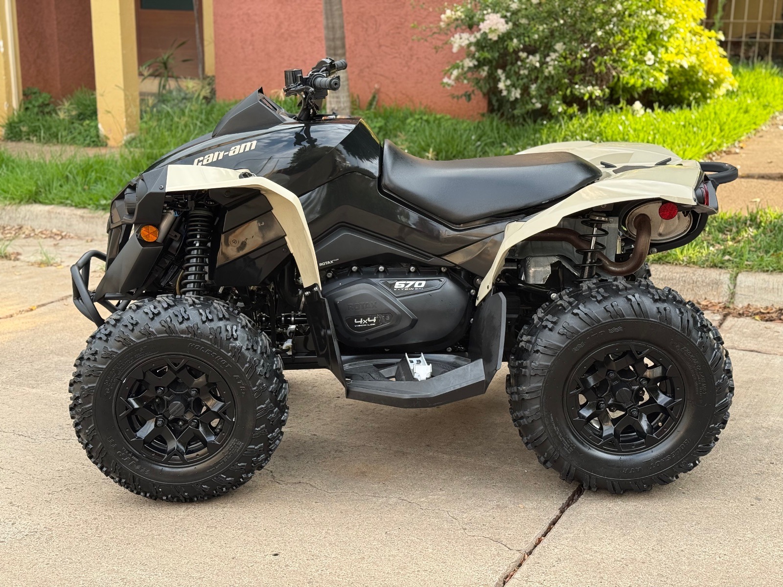 2022 Nueva! Can Am Renegade 570 4x4 Automática 30hr 200km / ZONA 1 - Imagen 2
