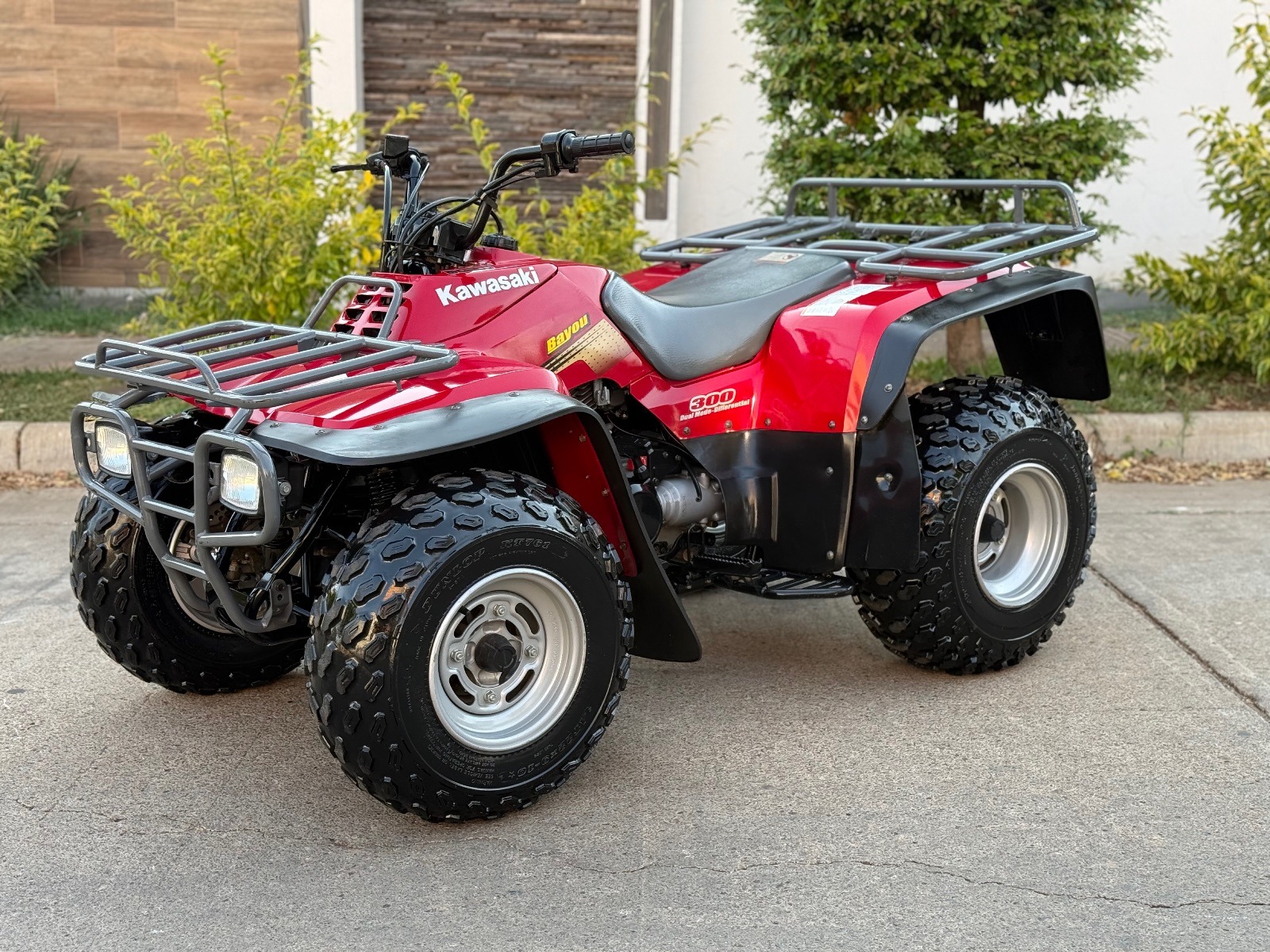2004 Seminueva! Kawasaki Bayou 300 dual diferencial mode / ZONA 1