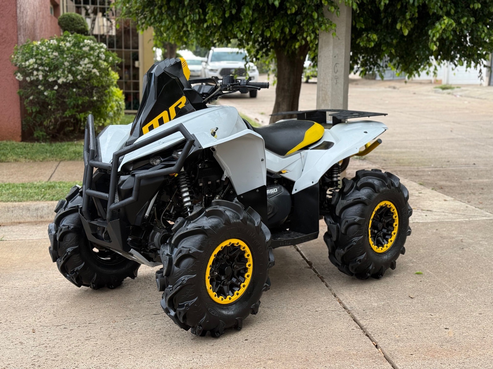 2023 Can Am Renegade 650 XMR 4x4 Automática  200hr 100km / ZONA 1