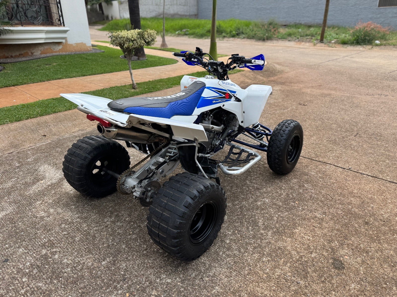 HERMOSA SUZUKI LTR 450 2006 FULL EQUIPO / ZONA 3 - Imagen 4