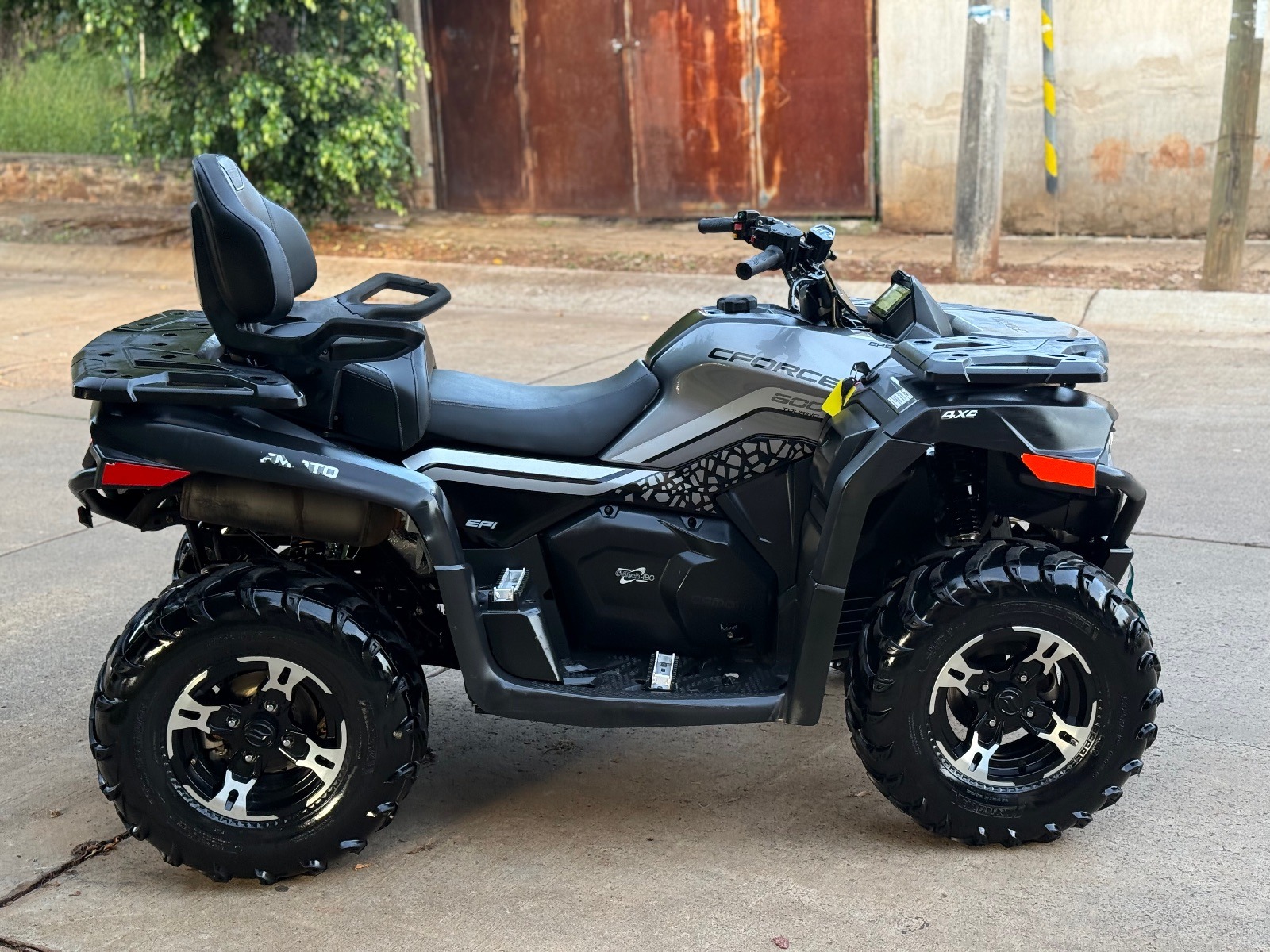 2021 Seminueva! Cfmoto Cforce 600 Touring 4x4 dps Winch rines 80hr impecable / ZONA 1 - Imagen 6